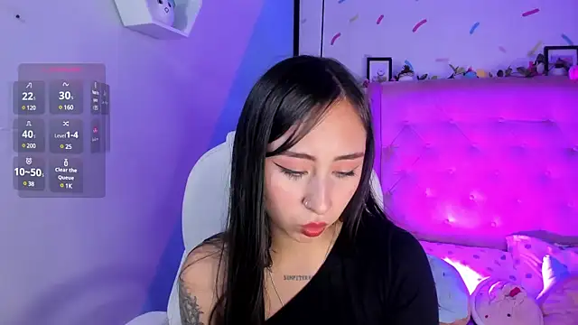 Snapshot of _cloe_martinez chatting on 02-25-25, 09:13 cloe martinez online show from 02-25-25, 09:13