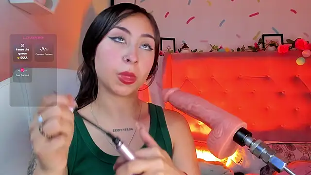 Snapshot of _cloe_martinez chatting on 03-05-25, 09:26 cloe martinez online show from 03-05-25, 09:26