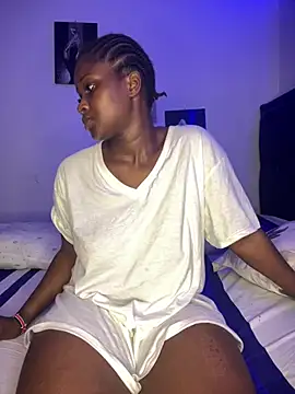 t-Booty risky  online show from 12-19-24, 09:38