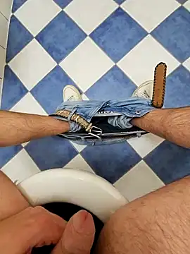 Snapshot of thesmiledoc chatting on 12-16-24, 11:07 thesmiledoc online show from 12-16-24, 11:07