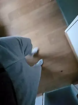 Snapshot of thesmiledoc chatting on 12-22-24, 08:05 thesmiledoc online show from 12-22-24, 08:05