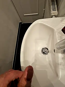 Snapshot of thesmiledoc chatting on 01-16-25, 11:06 thesmiledoc online show from 01-16-25, 11:06