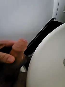 Snapshot of thesmiledoc chatting on 01-19-25, 11:01 thesmiledoc online show from 01-19-25, 11:01