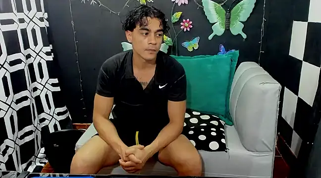 Brunocuttie94 online show from 01-29-25, 06:28