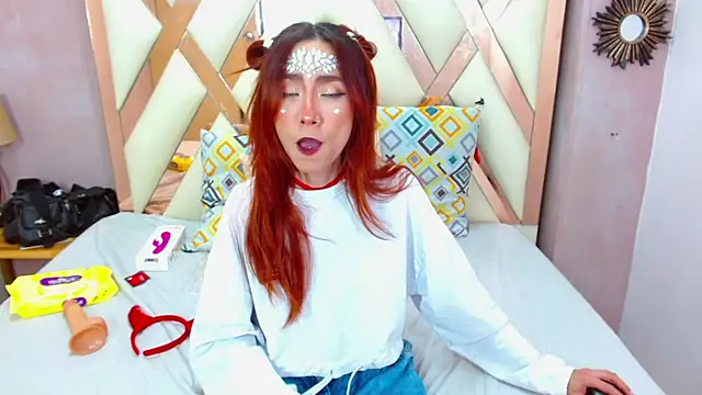 Erika Stevens online show from 02-13-25, 09:06