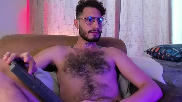 axel giracr online show from 01-27-25, 03:39