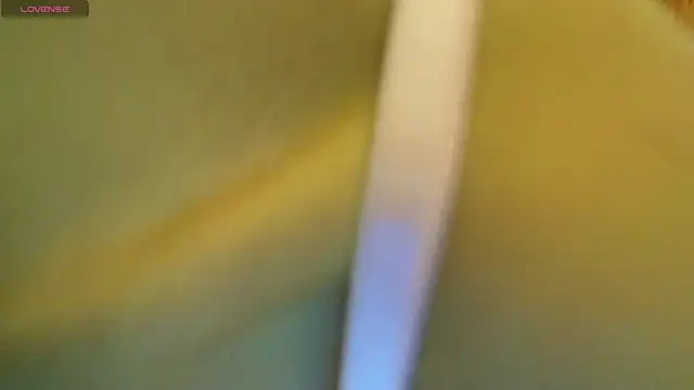 Snapshot of lili_jade222 chatting on 10-18-25, 03:35 lili jade222 online show from 10-18-25, 03:35