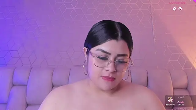 Snapshot of Emilyboobss chatting on 03-12-25, 06:40 Emilyboobss online show from 03-12-25, 06:40
