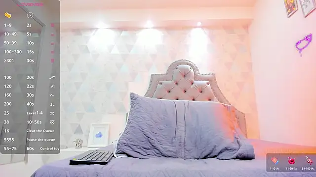 JacksonMuller  online show from 12-04-24, 03:32