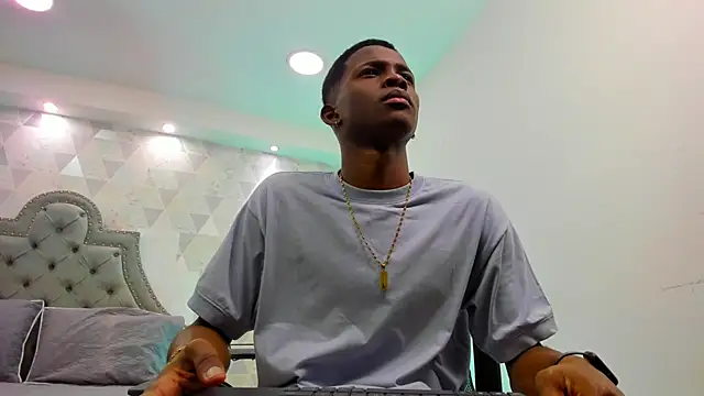 JacksonMuller  online show from 01-09-25, 11:36