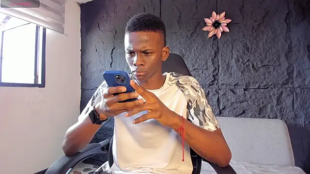 JacksonMuller  online show from 11-25-25, 01:11