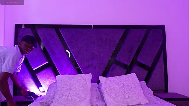 JacksonMuller  online show from 01-18-26, 01:26