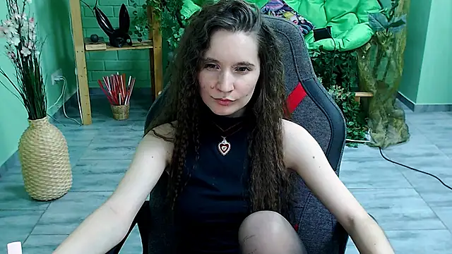 Miss Barbara  online show from 03-11-25, 09:37