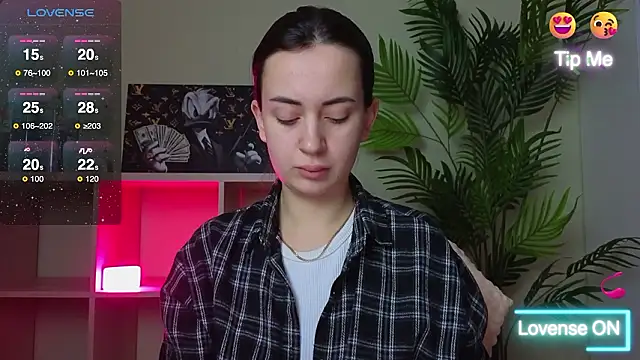 SweetieKendl online show from 02-05-26, 11:59