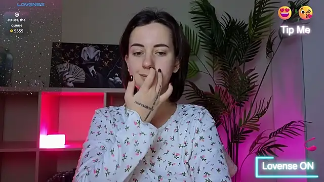 SweetieKendl online show from 03-27-26, 10:42