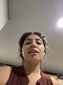 Snapshot of Nathcurly_ chatting on 12-19-24, 02:34 Nathcurly online show from 12-19-24, 02:34