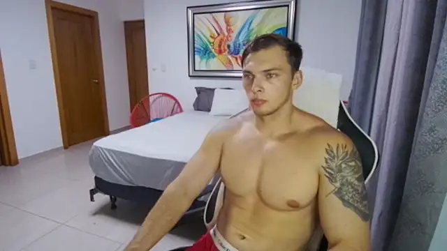 Snapshot of YourHotGreg chatting on 09-25-25, 12:58 YourHotGreg online show from 09-25-25, 12:58