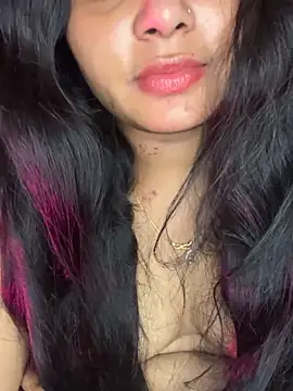 Sexy-Varsha online show from 10-06-25, 10:45