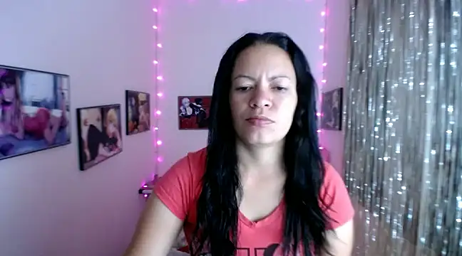 Cristal w online show from 02-14-25, 12:25