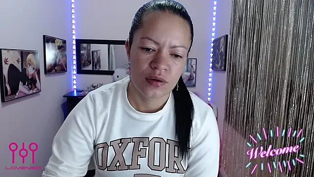 Cristal w online show from 10-10-25, 01:32