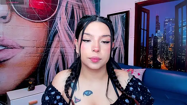 Small naughty  online show from 03-01-25, 01:07