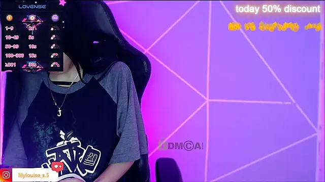 lilylouisee online show from 10-29-25, 12:29