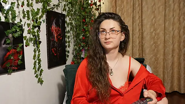 NaughtYHomemadE online show from 11-02-25, 06:10