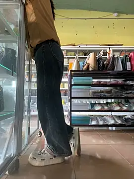 Rosa 998 online show from 12-19-24, 01:18