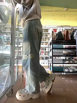 Rosa 998 online show from 02-28-25, 01:47