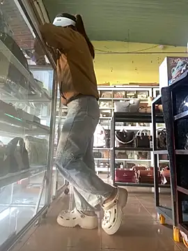 Rosa 998 online show from 11-14-25, 12:42