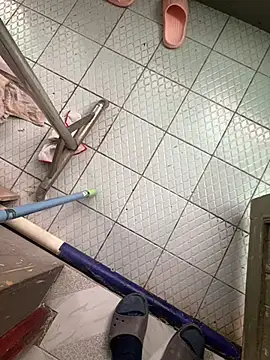 Snapshot of Beijing2000 chatting on 03-12-25, 09:12 Beijing2000 online show from 03-12-25, 09:12