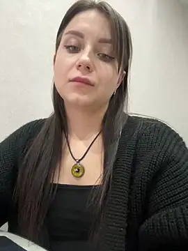 Snapshot of ellie_ssexy chatting on 01-18-25, 09:02 ellie ssexy online show from 01-18-25, 09:02