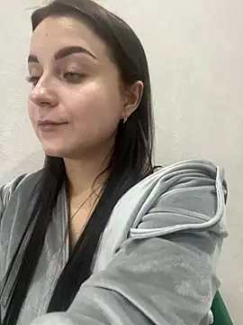 Snapshot of ellie_ssexy chatting on 01-25-25, 09:14 ellie ssexy online show from 01-25-25, 09:14