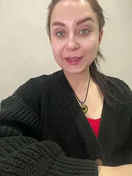 Snapshot of ellie_ssexy chatting on 02-06-25, 04:53 ellie ssexy online show from 02-06-25, 04:53