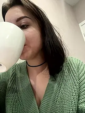 Snapshot of ellie_ssexy chatting on 02-10-25, 04:52 ellie ssexy online show from 02-10-25, 04:52