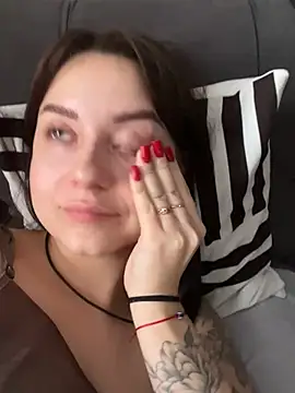 Snapshot of ellie_ssexy chatting on 02-24-25, 04:49 ellie ssexy online show from 02-24-25, 04:49