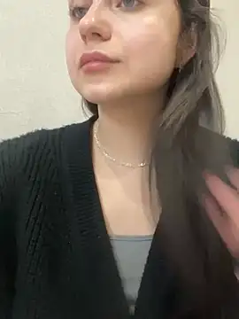 Snapshot of ellie_ssexy chatting on 03-20-25, 04:18 ellie ssexy online show from 03-20-25, 04:18