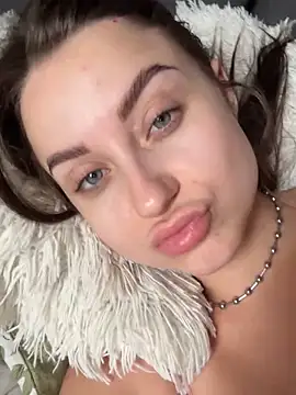 Snapshot of ellie_ssexy chatting on 09-17-25, 04:25 ellie ssexy online show from 09-17-25, 04:25