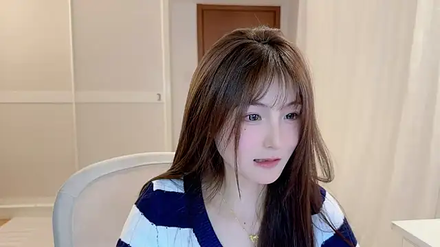 Snapshot of SHUIshui_ chatting on 12-20-24, 02:38 SHUIshui online show from 12-20-24, 02:38