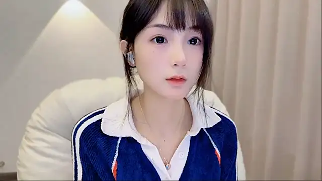 Snapshot of SHUIshui_ chatting on 09-26-25, 08:07 SHUIshui online show from 09-26-25, 08:07
