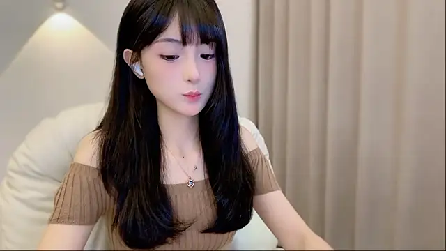 Snapshot of SHUIshui_ chatting on 10-03-25, 09:17 SHUIshui online show from 10-03-25, 09:17