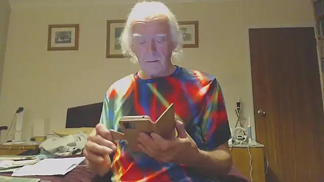 WaverlyKernow online show from 02-04-25, 10:21