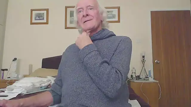 WaverlyKernow online show from 02-26-25, 04:03