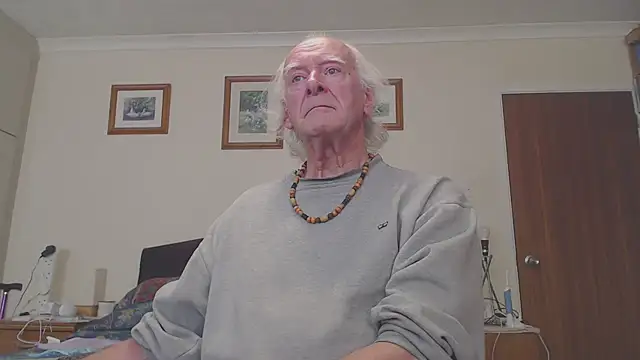 WaverlyKernow online show from 03-03-25, 02:15