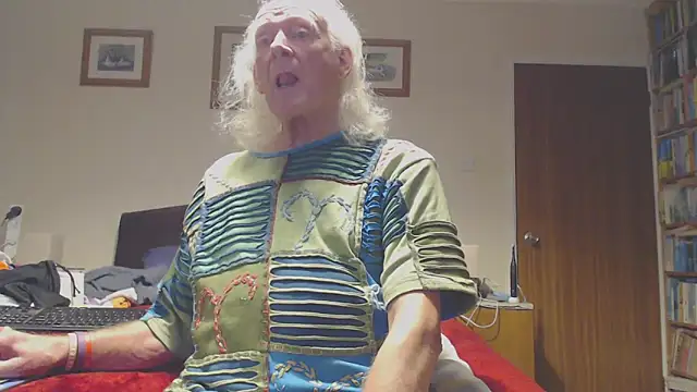 WaverlyKernow online show from 02-21-26, 03:46