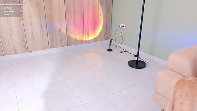 were-Naughty online show from 03-08-25, 07:53