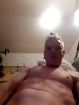 Snapshot of Nick69mann chatting on 11-17-25, 03:12 Nick69mann online show from 11-17-25, 03:12