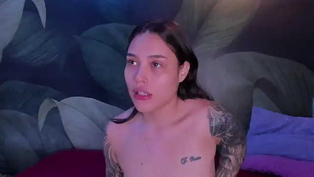 Snapshot of sweett_dirty chatting on 11-14-25, 12:26 sweett dirty online show from 11-14-25, 12:26