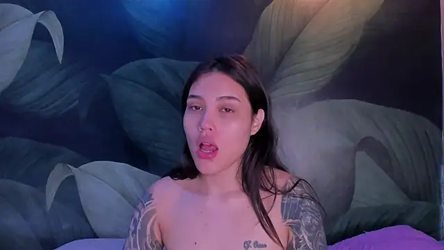 Snapshot of sweett_dirty chatting on 11-25-25, 12:27 sweett dirty online show from 11-25-25, 12:27