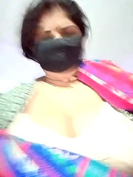 Hotmohni online show from 12-18-24, 12:21